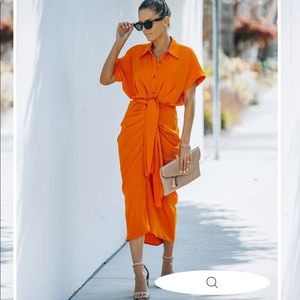 Vici SEBASTIAN TIE FRONT MIDI SHIRT DRESS - ORANGE